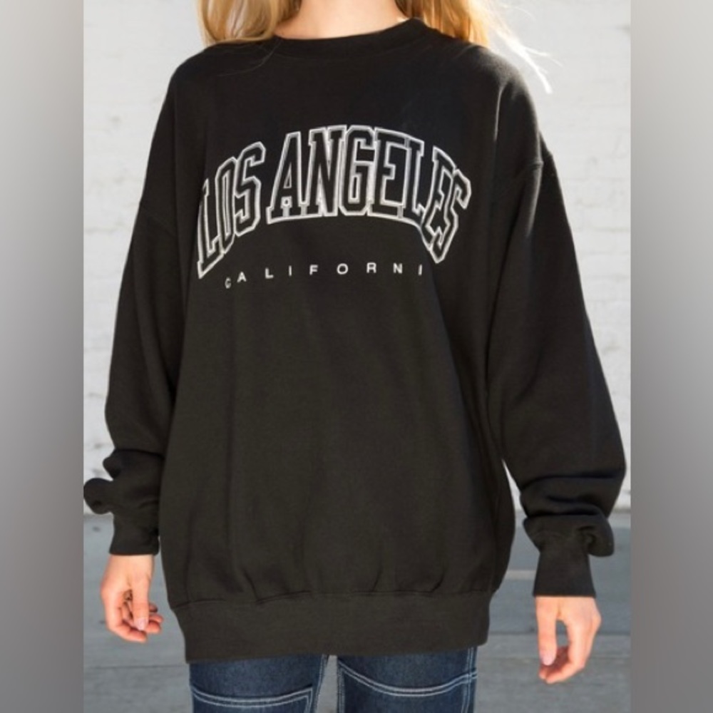 Brandy Melville Oversized Los Angeles Crewneck (Size L/XL)